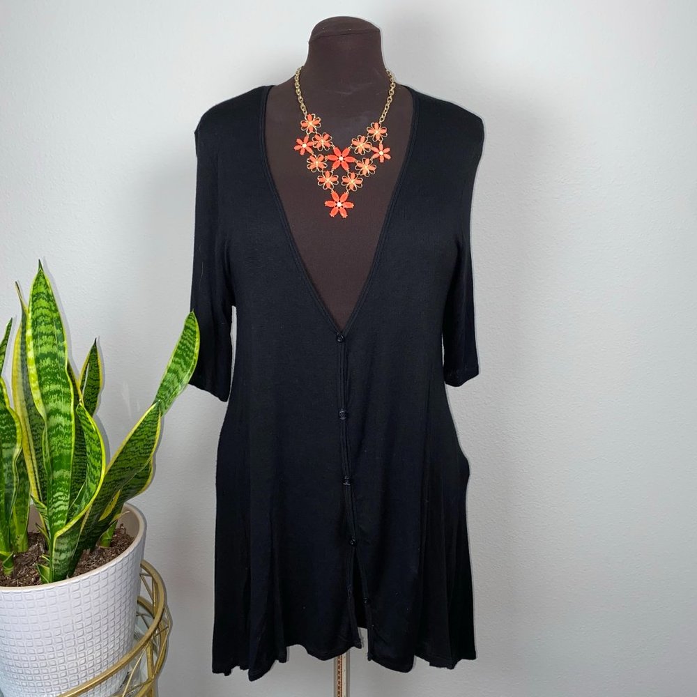 •Zenana Outfitters• Cardigan